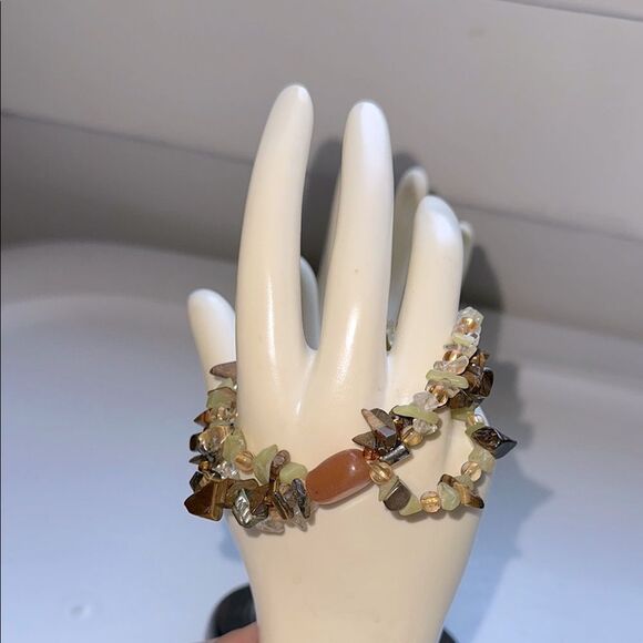 PJ 1974  Brown, Light Green & Amber Strand Stone Beaded Stretch Bracelet - Picture 1 of 6